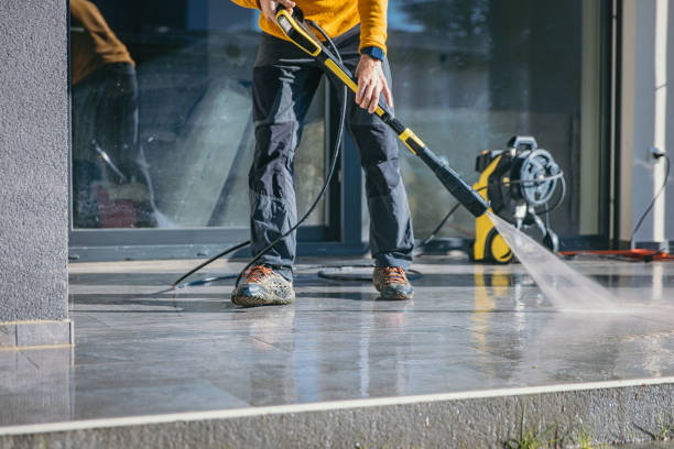 Best Sidewalk and Walkway Cleaning  in Colchester, IL